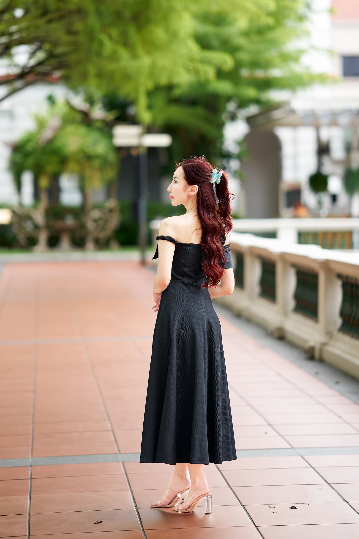 Flane Elegant Black Off-Shoulder Midi Dress - FL006